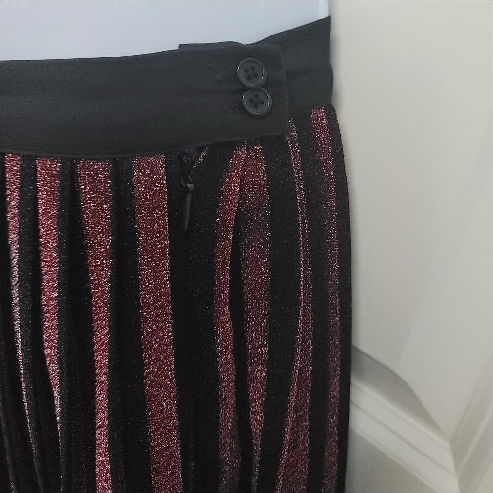 NWOT- MODCLOTH  - Picture 6 of 8